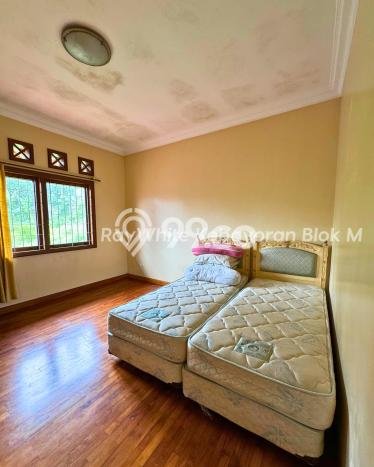 KESEMPATAN EMAS! Vila Kawasan Cisarua, Ukuran 30000m2m², Lokasi Eksklusif dengan keamanan terjaga KESEMPATAN EMAS! Vila Kawasan Cisarua, Ukuran 30000m2m², Lokasi Eksklusif dengan keamanan terjaga