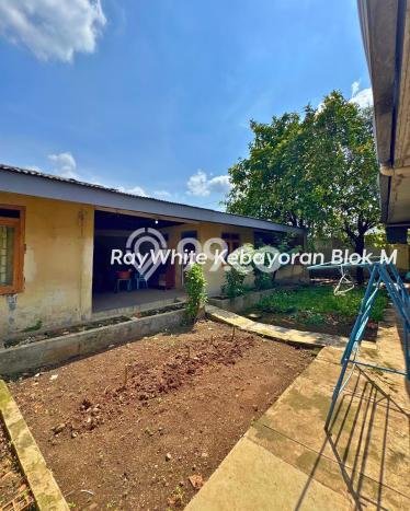 Hunian Elit LB 170m2 Siap Huni Desain Elegan di Duren Tiga, Jakarta Selatan Hunian Elit LB 170m2 Siap Huni Desain Elegan di Duren Tiga, Jakarta Selatan