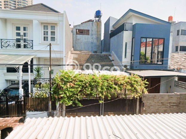 Ready to Use! Premium House LT 120m2 Desain Modern di Pondok Indah Ready to Use! Premium House LT 120m2 Desain Modern di Pondok Indah