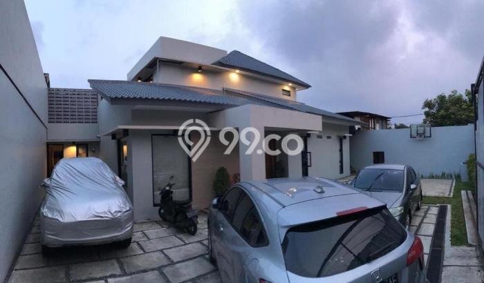 Rumah Luxury Modern Tanpa Renovasi di Lebak Bulus Jakarta Selatan Rumah Luxury Modern Tanpa Renovasi di Lebak Bulus Jakarta Selatan
