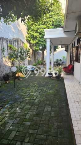 Rumah Elit Modern Tanpa Renovasi di Kelapa Dua Jakarta Barat Rumah Elit Modern Tanpa Renovasi di Kelapa Dua Jakarta Barat