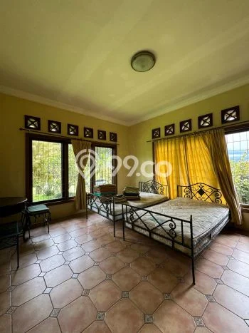 KESEMPATAN EMAS! Vila Kawasan Cisarua, Ukuran 30000m2m², Lokasi Eksklusif dengan keamanan terjaga KESEMPATAN EMAS! Vila Kawasan Cisarua, Ukuran 30000m2m², Lokasi Eksklusif dengan keamanan terjaga