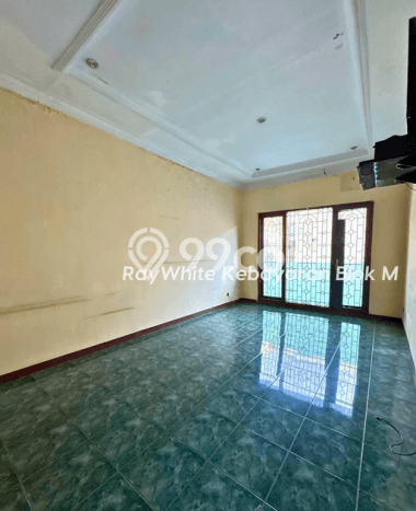 Hunian Mewah LB 500m2 Siap Pakai Desain Elegan di Gandaria, Jakarta Selatan Hunian Mewah LB 500m2 Siap Pakai Desain Elegan di Gandaria, Jakarta Selatan