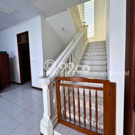 Siap Huni Rumah Mewah 4 Kamar di Duren Sawit Dekat ke Mana Pun Siap Huni Rumah Mewah 4 Kamar di Duren Sawit Dekat ke Mana Pun