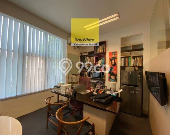 Dijual Ruko di Kebayoran Baru Jakarta Selatan LT 97m2 / LB 350m2 Dijual Ruko di Kebayoran Baru Jakarta Selatan LT 97m2 / LB 350m2