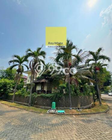 Rumah Elit LB 204m2 Siap Huni Desain Elegan di Rempoa, Tangerang Rumah Elit LB 204m2 Siap Huni Desain Elegan di Rempoa, Tangerang