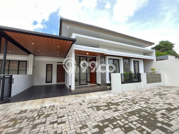 For Sale Rumah 3 Kamar Lokasi Ideal Bagus dan Strategis di Ngaglik For Sale Rumah 3 Kamar Lokasi Ideal Bagus dan Strategis di Ngaglik