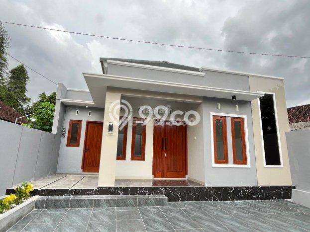 Dijual Rumah Strategis Bagus Punya 3 KT di Mlati Sleman SHM Dijual Rumah Strategis Bagus Punya 3 KT di Mlati Sleman SHM