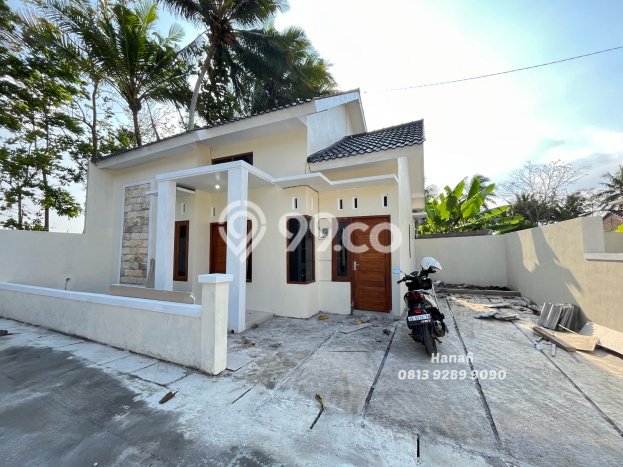 Rumah Sederhana Dijual Lokasi Minggir 2 Kamar dengan LT 108m2 Rumah Sederhana Dijual Lokasi Minggir 2 Kamar dengan LT 108m2