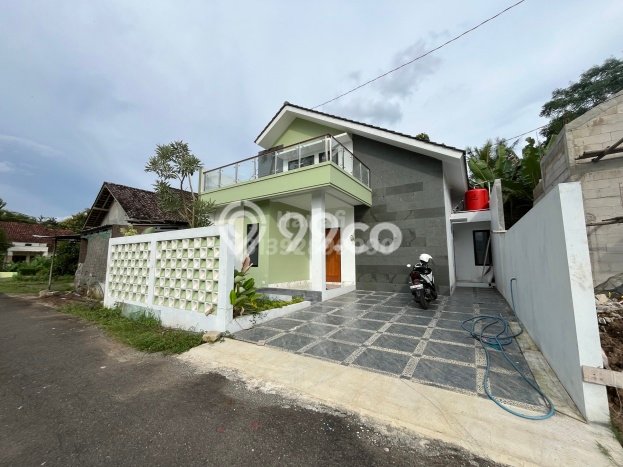 Dijual Rumah 3 Kamar Lokasi Strategis Bagus dan Strategis di Moyudan Dijual Rumah 3 Kamar Lokasi Strategis Bagus dan Strategis di Moyudan