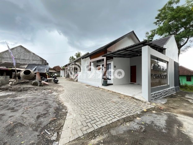 Hunian Cantik Minimalis Lb 75m2 di Sleman, Sleman Hunian Cantik Minimalis Lb 75m2 di Sleman, Sleman