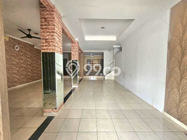 Unit Komersial Disewakan di Bekasi Area Strategis Harga Kompetitif Unit Komersial Disewakan di Bekasi Area Strategis Harga Kompetitif