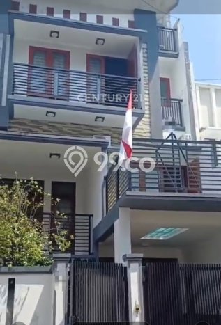 Rumah Eksklusif Siap Huni LT 206m2 di Palmerah, Jakarta Barat Rumah Eksklusif Siap Huni LT 206m2 di Palmerah, Jakarta Barat