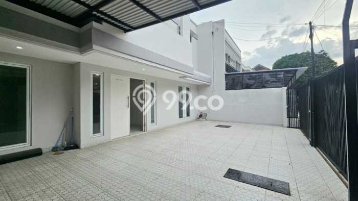 Disewakan Segera Rumah Kondisi Baik di Area Cakung, Jakarta Timur Disewakan Segera Rumah Kondisi Baik di Area Cakung, Jakarta Timur