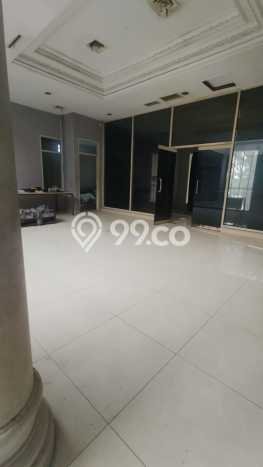 Lokasi Strategis! Dijual Ruko Bisnis di Tebet, Jakarta Selatan Kondisi Baik Lokasi Strategis! Dijual Ruko Bisnis di Tebet, Jakarta Selatan Kondisi Baik