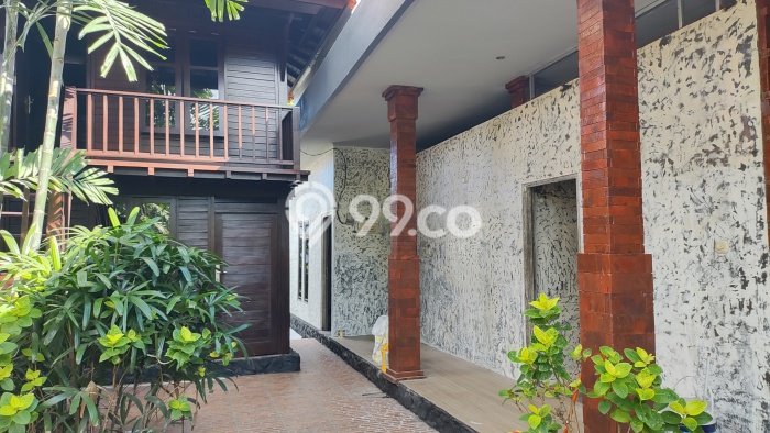 Rumah di Kerobokan Kaja, Area Asri, 3 KT Rumah di Kerobokan Kaja, Area Asri, 3 KT