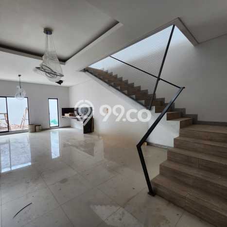 Rumah Luxury Modern Tanpa Renovasi di Setiabudi Bandung Rumah Luxury Modern Tanpa Renovasi di Setiabudi Bandung