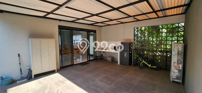 Rumah Mewah LB 99m2 Siap Pakai Desain Elegan di Kota Baru Parahyangan, Bandung Rumah Mewah LB 99m2 Siap Pakai Desain Elegan di Kota Baru Parahyangan, Bandung