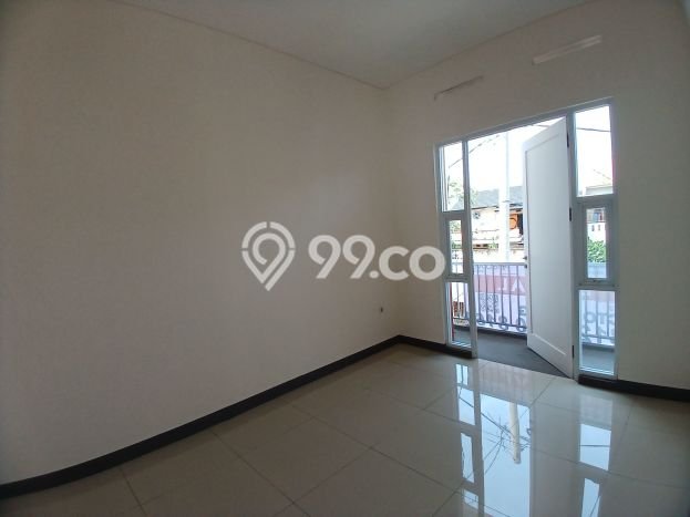 Jual Rumah Bagus Siap Huni LB 110m2 di Arcamanik, Bandung Jual Rumah Bagus Siap Huni LB 110m2 di Arcamanik, Bandung