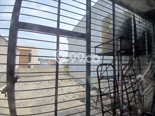 Unit Ruko Dijual di Bandung LT 120m2 & LB 210m2 Unit Ruko Dijual di Bandung LT 120m2 & LB 210m2