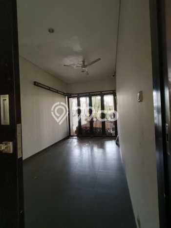 Rumah Modern 3 KT LT 144m2 di Harapan Indah Rumah Modern 3 KT LT 144m2 di Harapan Indah
