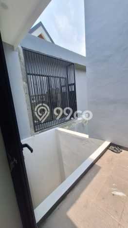 Rumah Strategis Modern Lb 93m2 di Cakung, Jakarta Timur Rumah Strategis Modern Lb 93m2 di Cakung, Jakarta Timur