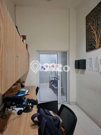 Unit Ruko Dijual di Jakarta Barat LT 153m2 & LB 153m2 Unit Ruko Dijual di Jakarta Barat LT 153m2 & LB 153m2