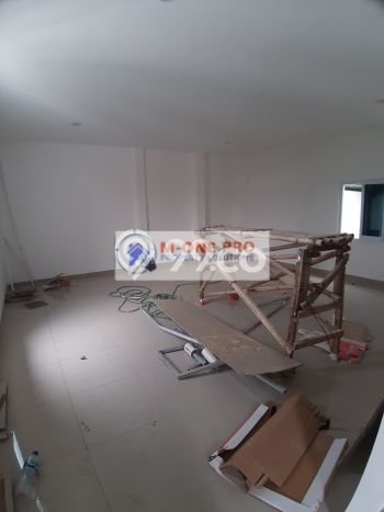 Area Ramai! Gudang Dijual di Cipondoh untuk Bisnis Luas Bangunan 715m2 Area Ramai! Gudang Dijual di Cipondoh untuk Bisnis Luas Bangunan 715m2
