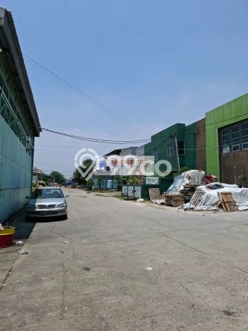 Gudang Lokasi Strategis di Dadap, Luas 442m², Mainroad Gudang Lokasi Strategis di Dadap, Luas 442m², Mainroad