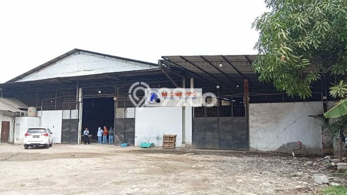 Gudang disewakan lokasi strategis Cipondoh Tangerang 2000m2 Gudang disewakan lokasi strategis Cipondoh Tangerang 2000m2