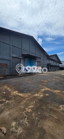 LOKASI PREMIUM! Pabrik di Jatake, Luas 3000m2m², Jalan Utama LOKASI PREMIUM! Pabrik di Jatake, Luas 3000m2m², Jalan Utama