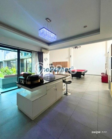 Dijual Rumah Luas Elegan Dengan View Eksklusif di Pejaten, Jakarta Selatan Dijual Rumah Luas Elegan Dengan View Eksklusif di Pejaten, Jakarta Selatan