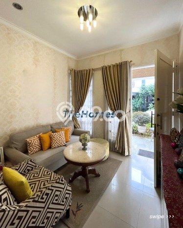 Rumah Eksklusif Siap Huni LT 240m2 di Pancoran, Jakarta Selatan Rumah Eksklusif Siap Huni LT 240m2 di Pancoran, Jakarta Selatan
