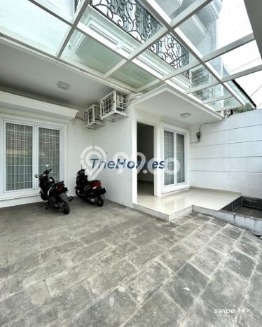 Hot Offer Hunian Mewah Ideal dan Luas di Tebet, Jakarta Selatan Hot Offer Hunian Mewah Ideal dan Luas di Tebet, Jakarta Selatan
