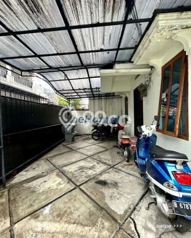 Hunian Eksklusif Dijual LT 180m2 di Tebet, Jakarta Selatan Hunian Eksklusif Dijual LT 180m2 di Tebet, Jakarta Selatan