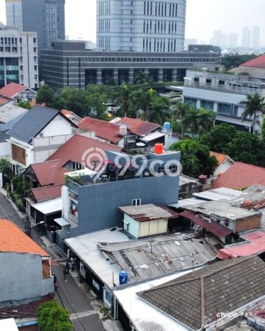 Rumah Luxury Modern Tanpa Renovasi di Menteng Dalam Jakarta Selatan Rumah Luxury Modern Tanpa Renovasi di Menteng Dalam Jakarta Selatan