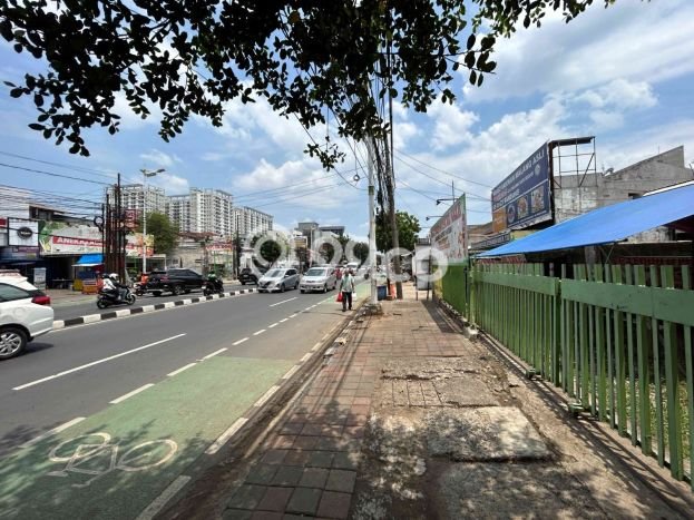 Tanah di , Luas 1054m2m², Dekat Jakarta Timur, Jakarta Timur Tanah di , Luas 1054m2m², Dekat Jakarta Timur, Jakarta Timur