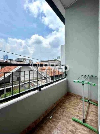 Dijual Rumah Strategis Bagus Punya 3 KT di Tebet Jakarta Selatan SHM Dijual Rumah Strategis Bagus Punya 3 KT di Tebet Jakarta Selatan SHM