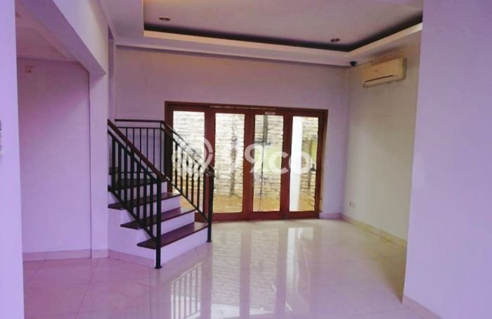 Dijual Rumah Mewah Exclusive di Tebet, Jakarta Selatan Dijual Rumah Mewah Exclusive di Tebet, Jakarta Selatan
