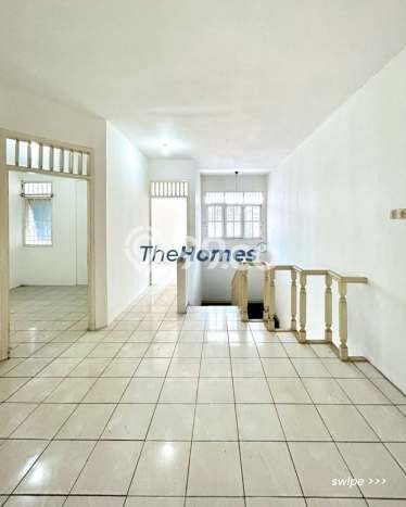 Rumah LT 153m² / LB 250m² Pemandangan Laut di Tebet, Jakarta Selatan Rumah LT 153m² / LB 250m² Pemandangan Laut di Tebet, Jakarta Selatan