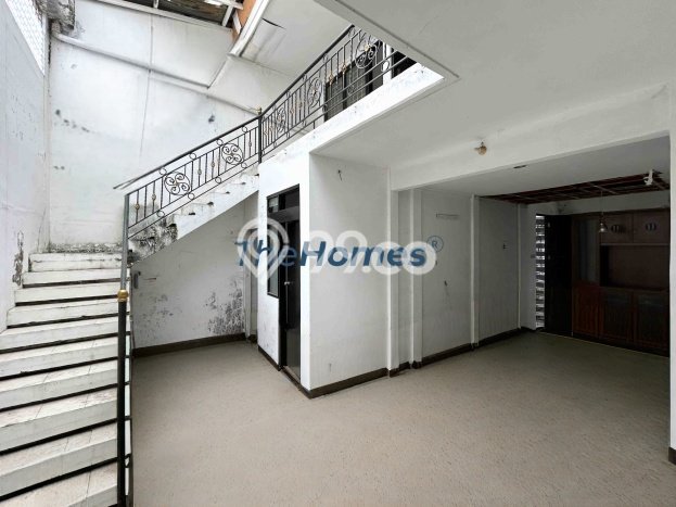 Siap Huni Rumah Mewah 4 Kamar di Tebet Dekat ke Mana Saja Siap Huni Rumah Mewah 4 Kamar di Tebet Dekat ke Mana Saja