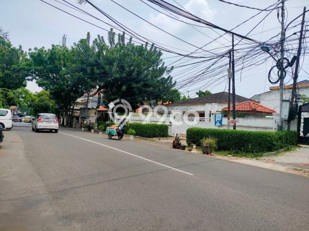 Rumah Mewah Siap Huni LT 600m2 di Tebet, Jakarta Selatan Rumah Mewah Siap Huni LT 600m2 di Tebet, Jakarta Selatan