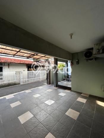 Rumah Strategis Modern Lb 180m2 di Tebet, Jakarta Selatan Rumah Strategis Modern Lb 180m2 di Tebet, Jakarta Selatan