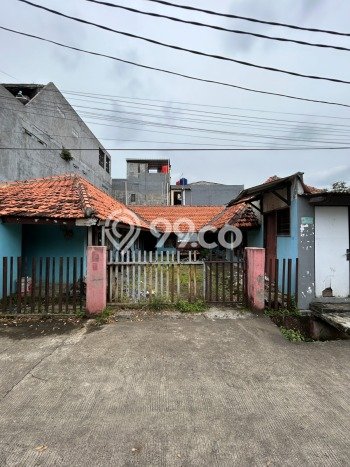 Rumah Modern 9 KT LT 223m2 di Cawang Rumah Modern 9 KT LT 223m2 di Cawang