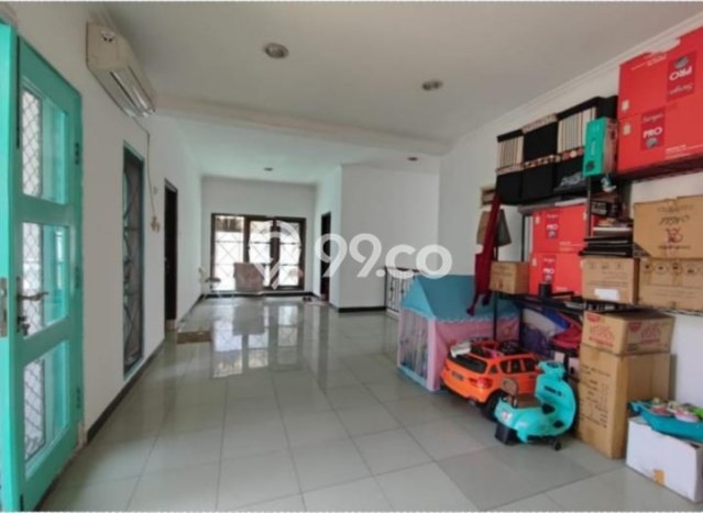 Rumah Elit Modern Siap Huni di Mampang Jakarta Selatan Rumah Elit Modern Siap Huni di Mampang Jakarta Selatan