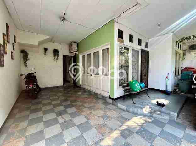 Rumah Mewah Dijual LT 135m2 di Tebet, Jakarta Selatan Rumah Mewah Dijual LT 135m2 di Tebet, Jakarta Selatan
