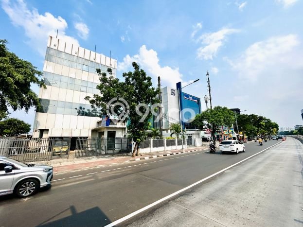 Unit Kantor Dijual di Jakarta Selatan LT 400m2 & LB 1000m2 Unit Kantor Dijual di Jakarta Selatan LT 400m2 & LB 1000m2