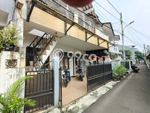 Investasi Kost Dijual di Tebet, Jakarta Selatan, Spesifikasi 0 KT, 0 KM, 250m2 Investasi Kost Dijual di Tebet, Jakarta Selatan, Spesifikasi 0 KT, 0 KM, 250m2