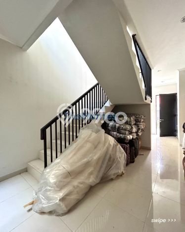 Dijual Rumah Premium dengan Fasilitas Sekitar Komplit di Tebet, Jakarta Selatan Dijual Rumah Premium dengan Fasilitas Sekitar Komplit di Tebet, Jakarta Selatan