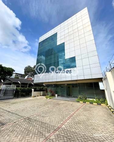 LOKASI SUPER STRATEGIS! Kantor Kawasan Jatinegara, Luas 1350m², Prospek Pengunjung LOKASI SUPER STRATEGIS! Kantor Kawasan Jatinegara, Luas 1350m², Prospek Pengunjung